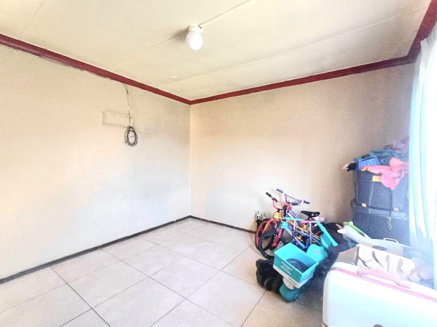 4 Bedroom Property for Sale in Uitsig Free State